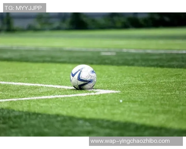 足球尺寸的标准与影响解析让我们深入了解不同场合下的足球规格与应用